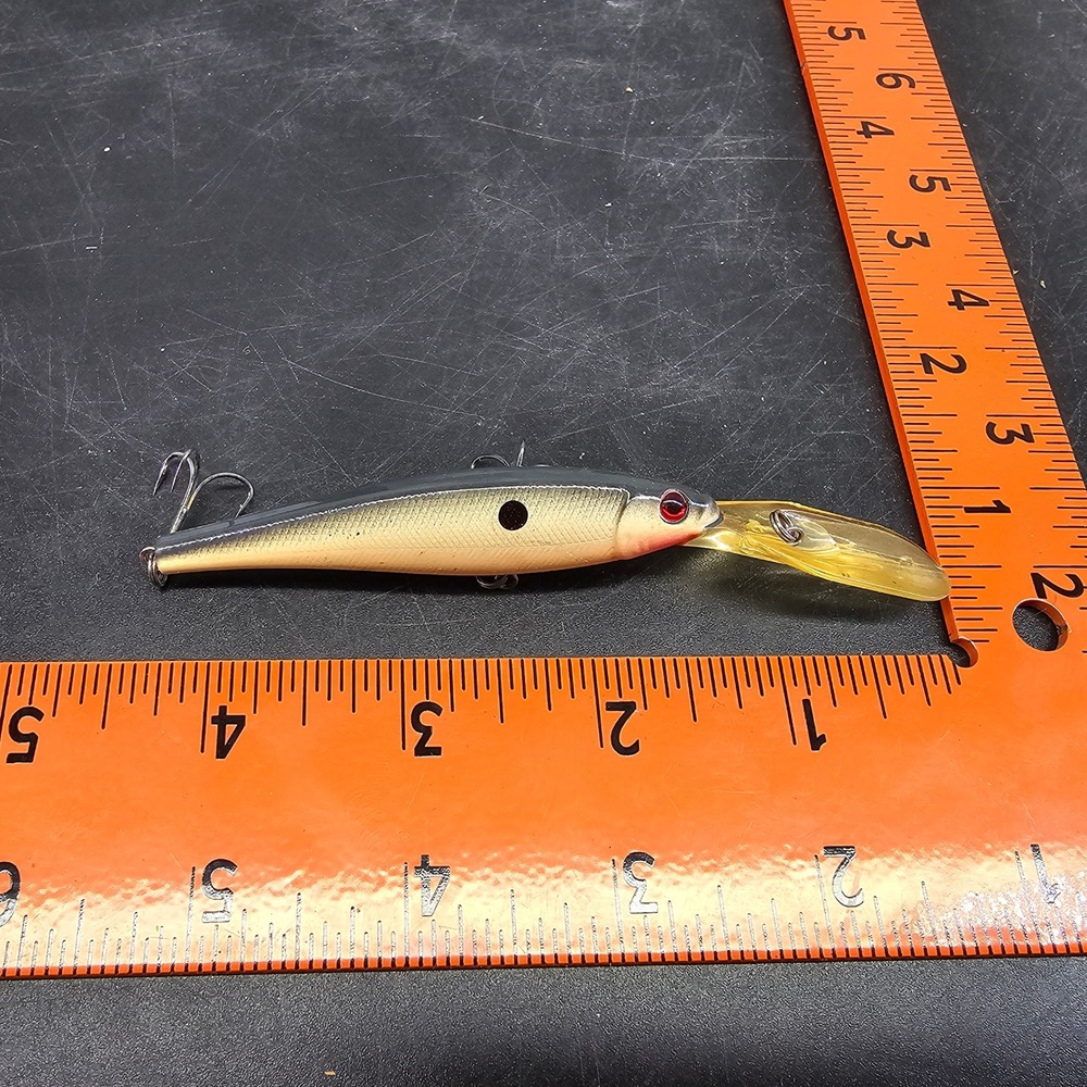 Berkley Flicker Minnow 7D Deep Diving Crankbait Lure Shad Grey Cream